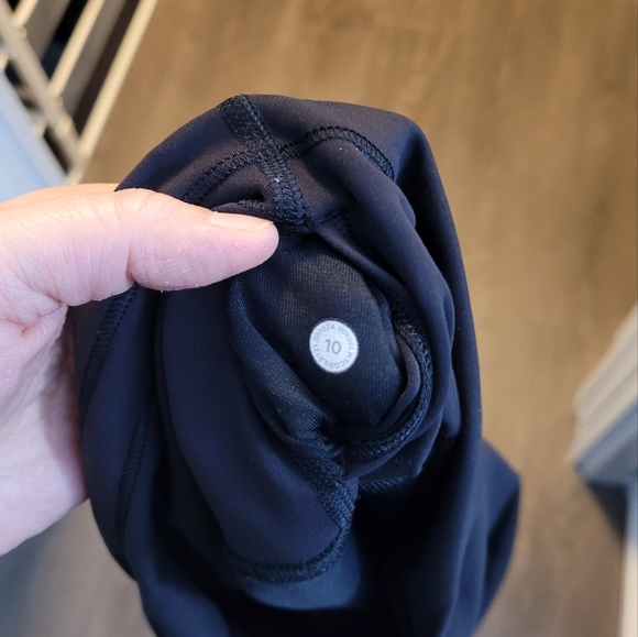 Lululemon Wunder Train 25 inch Leggings - BLACK - Picture 3 of 3